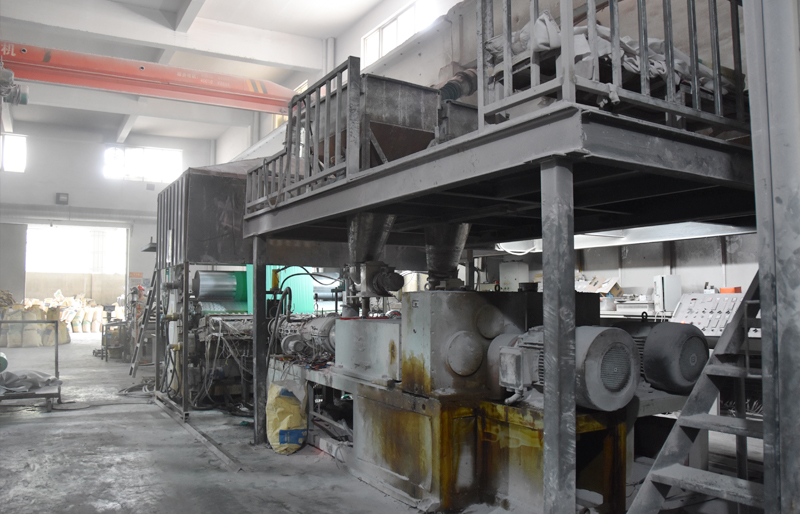 生產(chǎn)設(shè)備